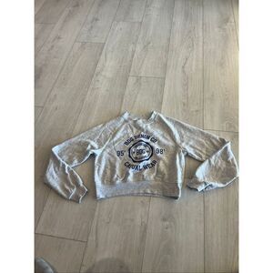 BDG Urban Outfitters women’s crop sweater size m